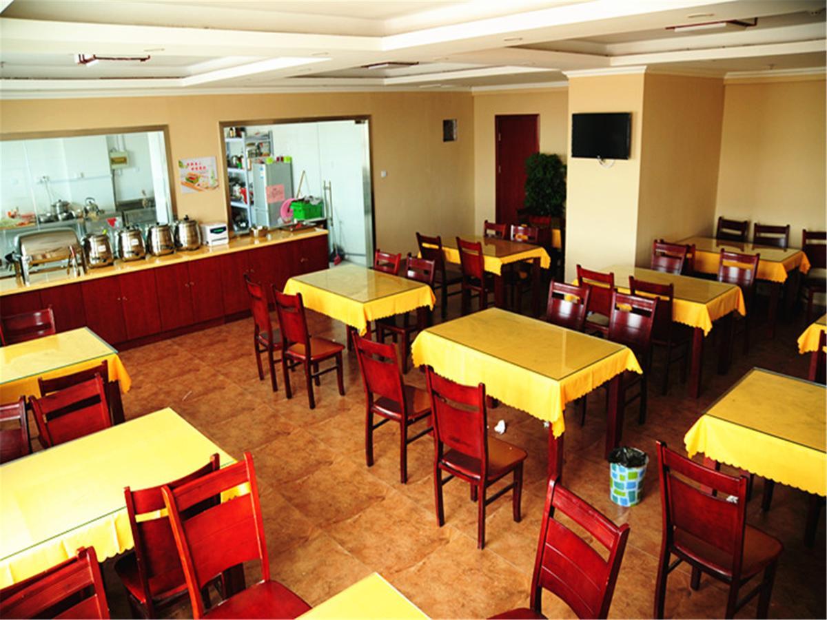 Greentree Alliance Shanghai Chongming Bayi Road Walking Street Hotel Exterior photo